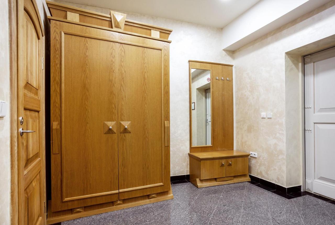 Atrium Suites VNO Exterior foto