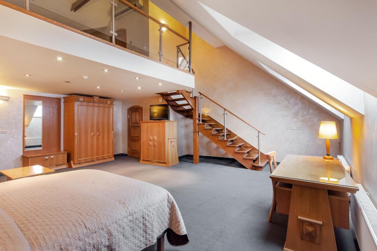 Atrium Suites VNO Exterior foto