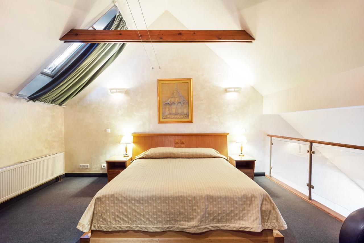 Atrium Suites VNO Exterior foto
