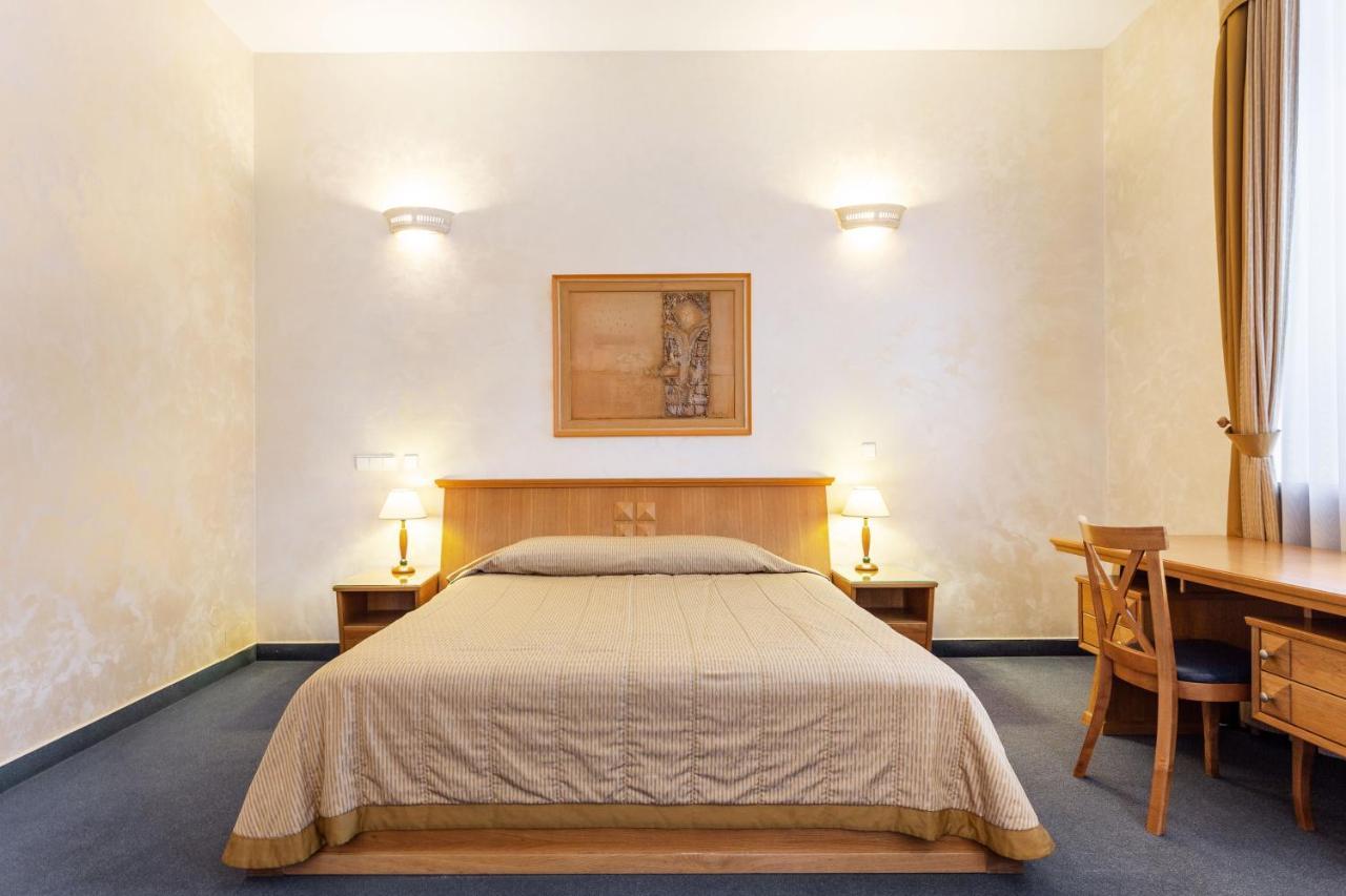 Atrium Suites VNO Exterior foto
