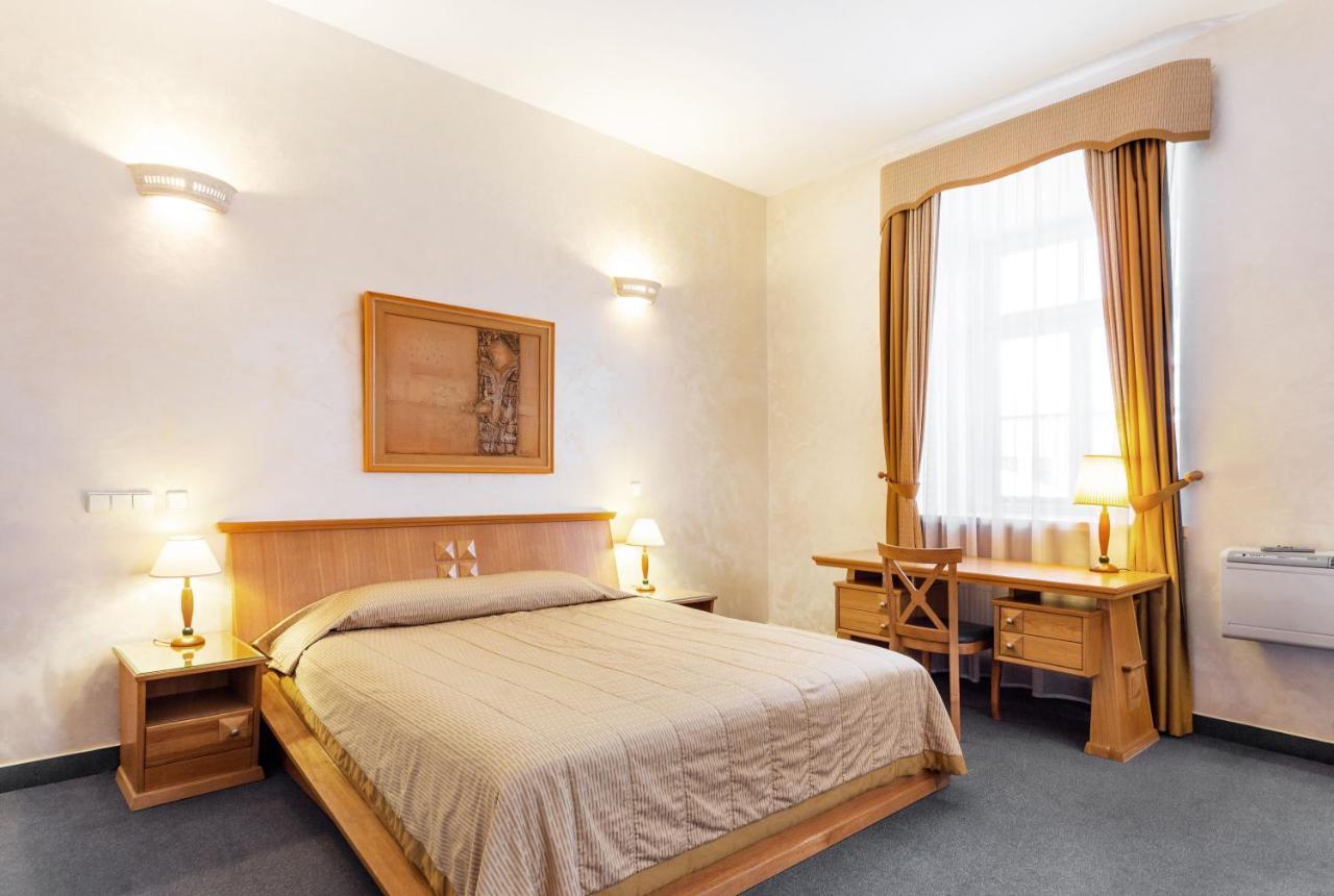 Atrium Suites VNO Exterior foto